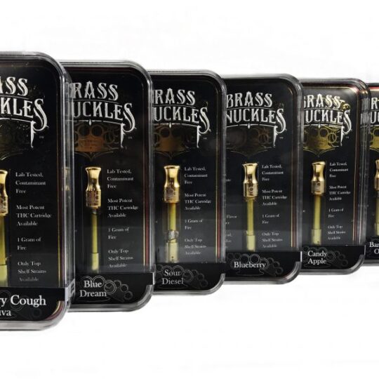 UK-Brass-Knuckles-Clear-High-THC-Vape-Cartridges