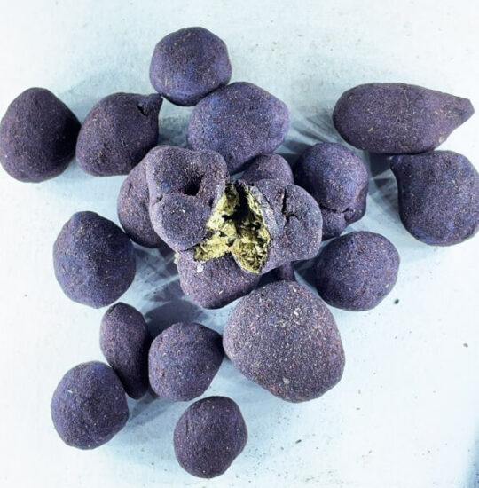 Blueberry Moon Rocks UK